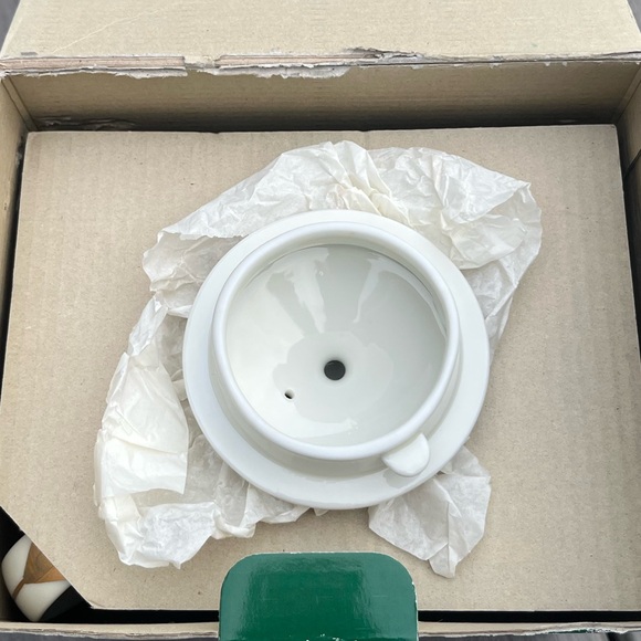 Vintage; Caldor; Porcelain Ware; Coffee Pot; Holiday Holly Leaf Design; In Box - Picture 7 of 10